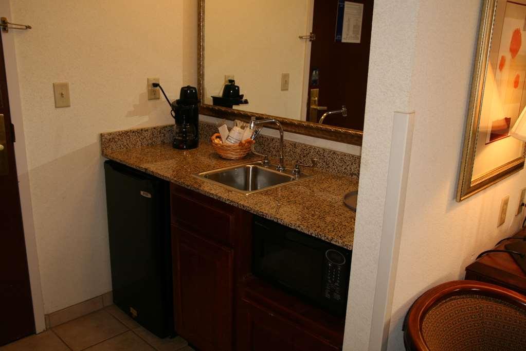 Hampton Inn & Suites San Marcos Pokój zdjęcie