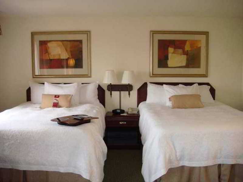 Hampton Inn & Suites San Marcos Pokój zdjęcie